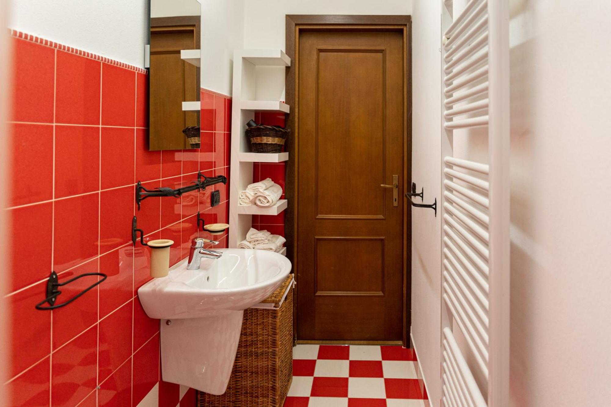Magico Loft Nel Centro Storico Apartment ตอสโกลาโน มาแดร์โน ภายนอก รูปภาพ